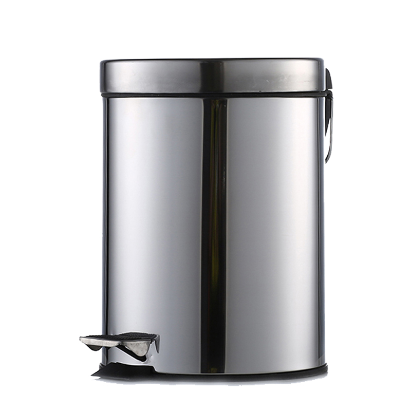 Benefits of foot-operated trash cans