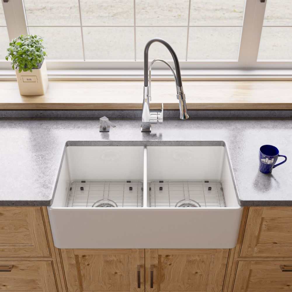 Apron Front Sink vs Farmhouse Sink